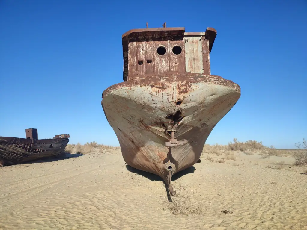 Abandoned ship in the dead Aral Sea near Muynaq 1