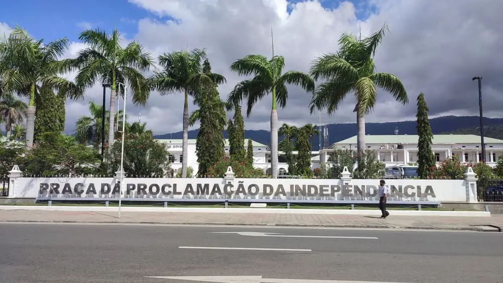 The street in front of the Presidential Palace where Independence was declared