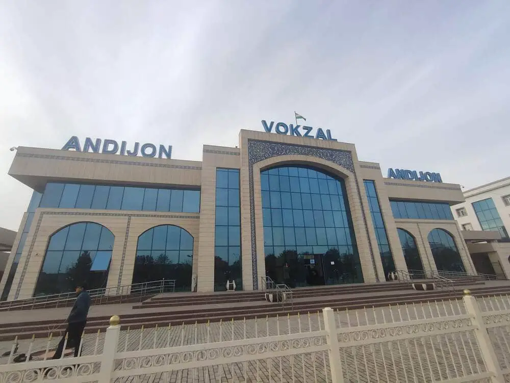 Andijan Vokzal (Train Station)