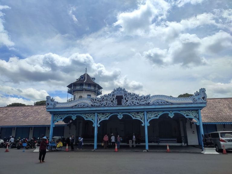 Keraton Surakarta as a must thing to do in Solo