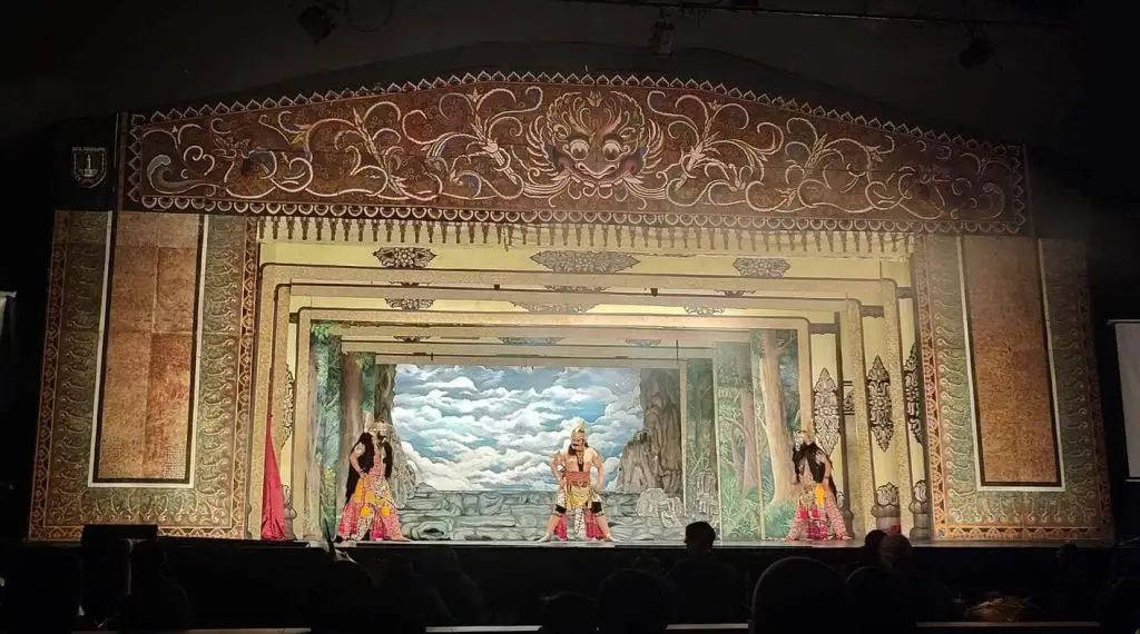 Javanese theater