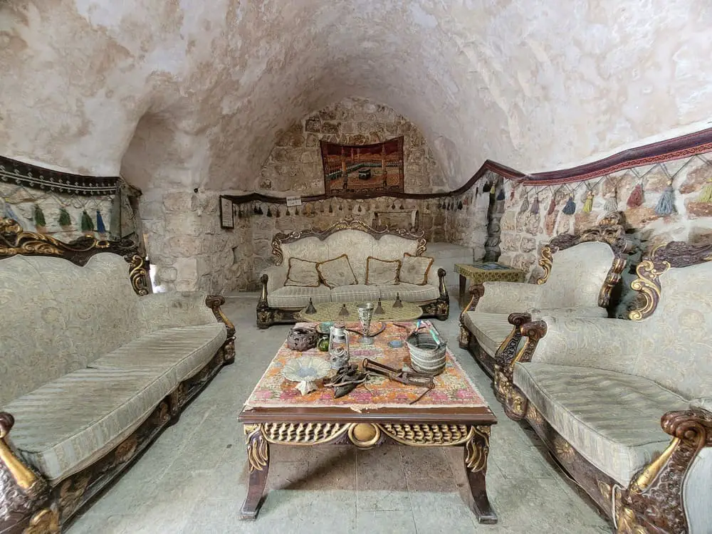 Midyat Mağaralari Caves 