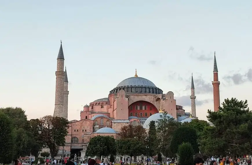 Can You Pray in Hagia Sophia? (2024)