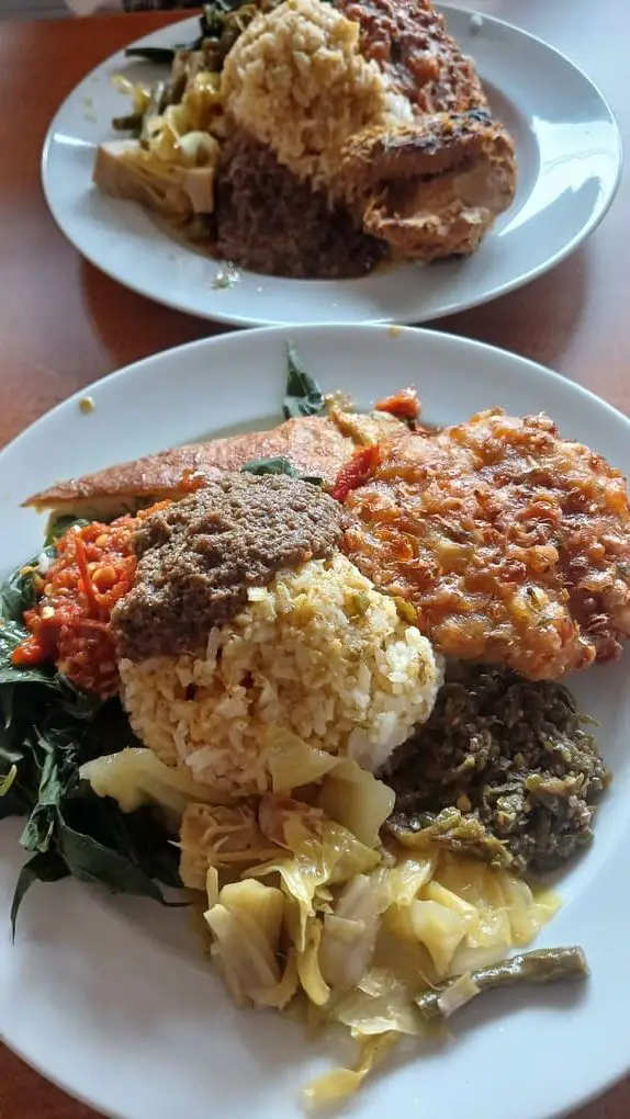 A portion of food in a Masakan Padang