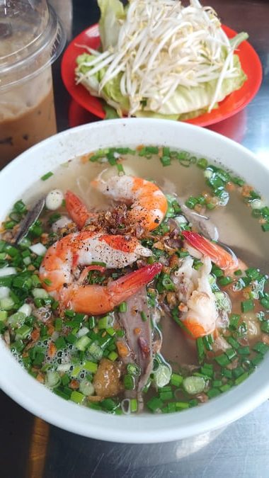Hủ tiếu with shrimp in Saigon