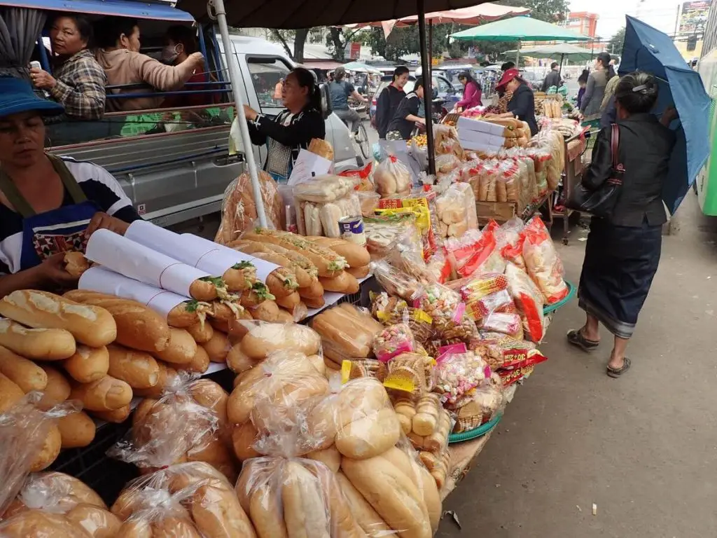 Food stalls in Talat Sao - the morning market in Vientiane