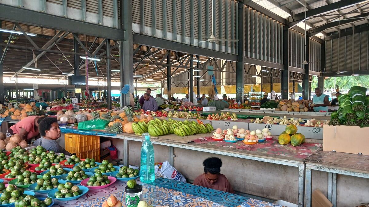 A traditional market in Fiji