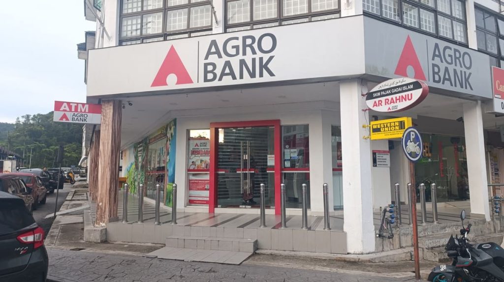 An office of Agrobank