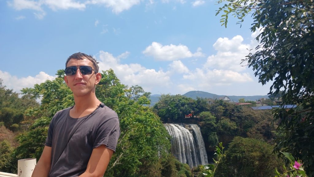 Simon on a bench 100 meters from Elephant Waterfall