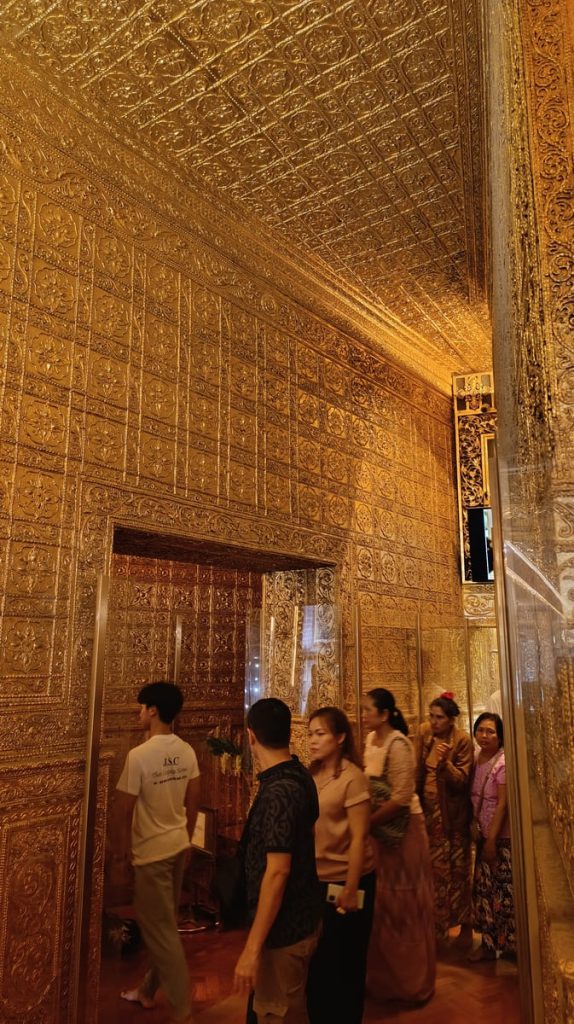 gold covered walls inside the Botahtaung Pagoda