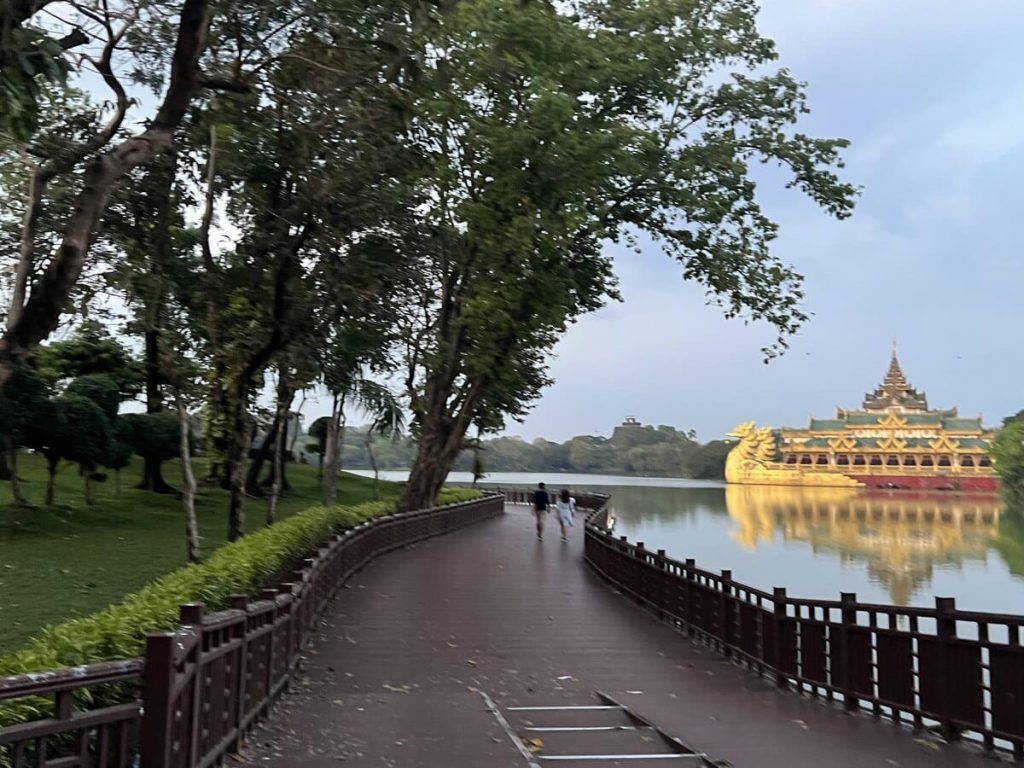 Kandawgyi park and a pedestrial alley