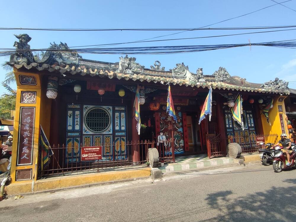 Quan Cong Temple