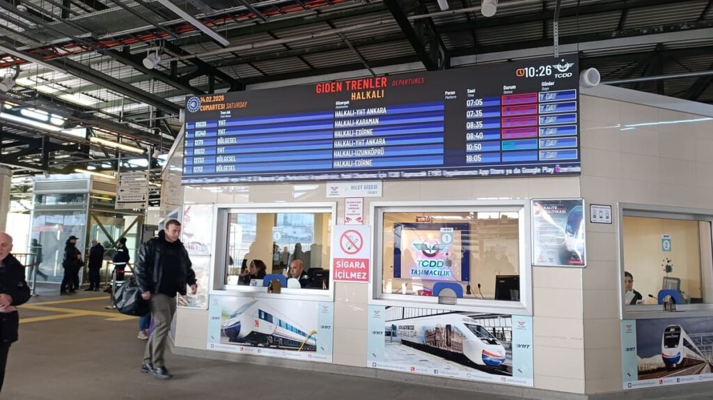 Halkalı Station info board