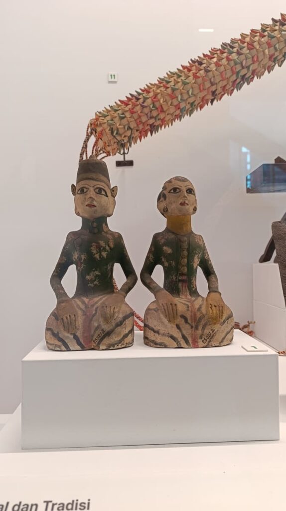 Indonesian puppets